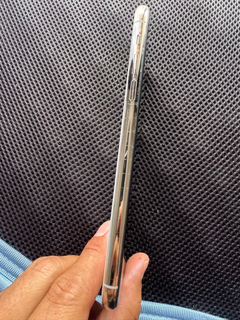 iPhone11Pro Max 256G シルバー