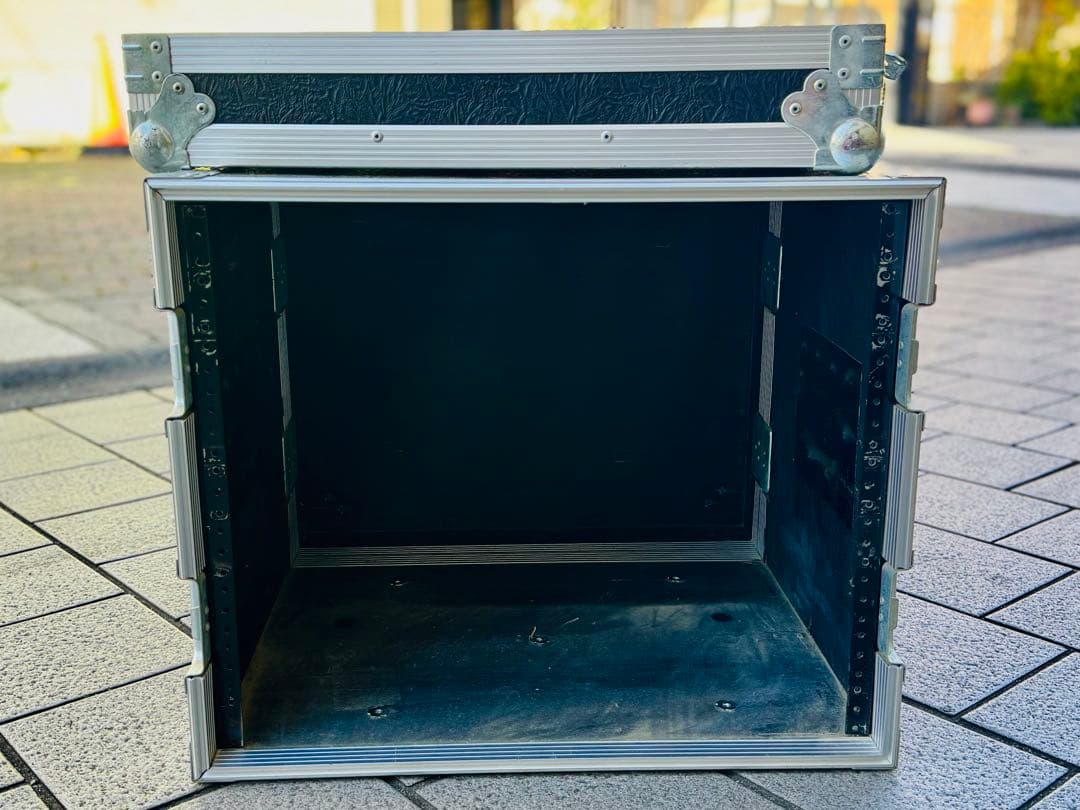 9Uラックケース アルミ製 黒