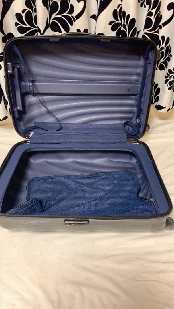 サムソナイト コスモライトスーツケース キ ヤリーケース68L