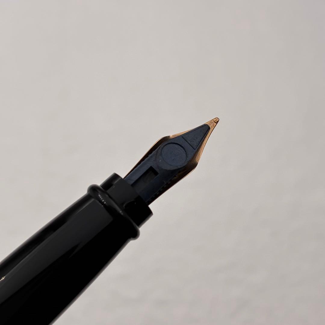 アウロラ 万年筆 イプシロン レッド 細字 F