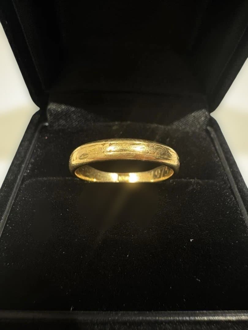 K18★15号 甲丸 リング #15 彫刻 重さ約3.5g 日付イニシャル入