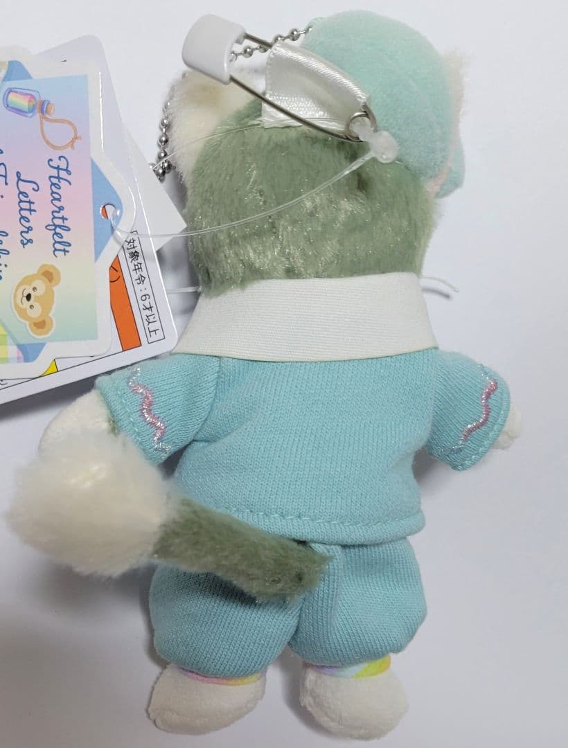 ぬいぐるみバッジ　７種　ダッフィーのハートフェルトレターズオブフレンドシップ