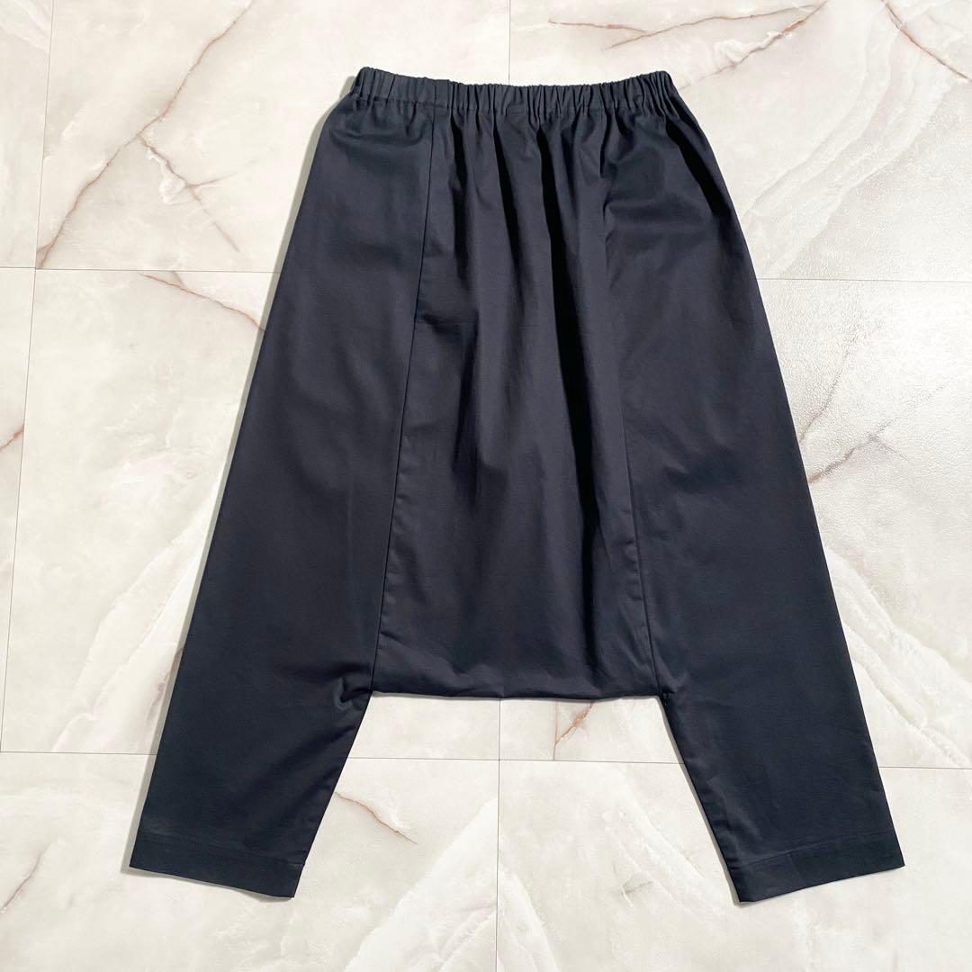 A16136 美品 コムデギャルソンコムデギャルソン　サルエルパンツ紺xs
