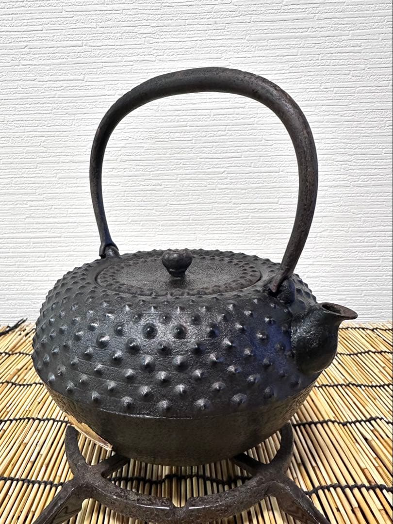 長期保管品　南部定秀造　１５型大アラレ 鉄瓶 南部鉄瓶 売約済み