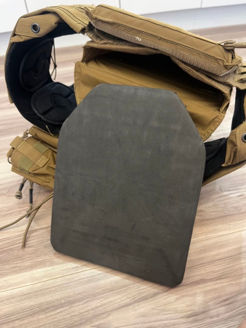 TMC CRYE CPC タイプ プレートキャリア　コヨーテブラウン　サバゲー