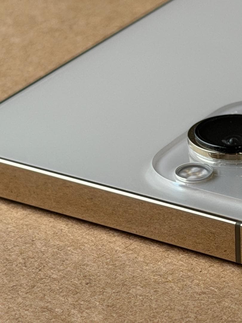 美品 iPhone 13 Pro Max ゴールド1TB【SIMフリー】