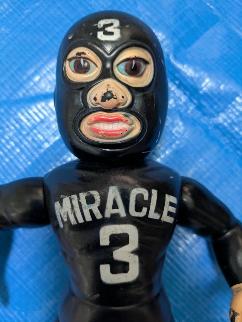 タイガーマスク　Miracle3 ソフビ