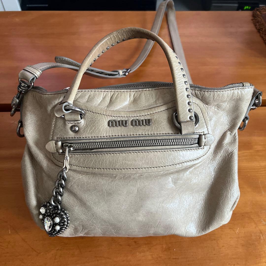 MIU MIU グレー レザー バッグ