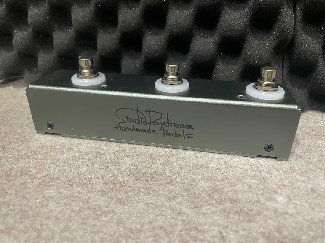 Studio Daydream TRIGGER3 V4.0 スイッチャー