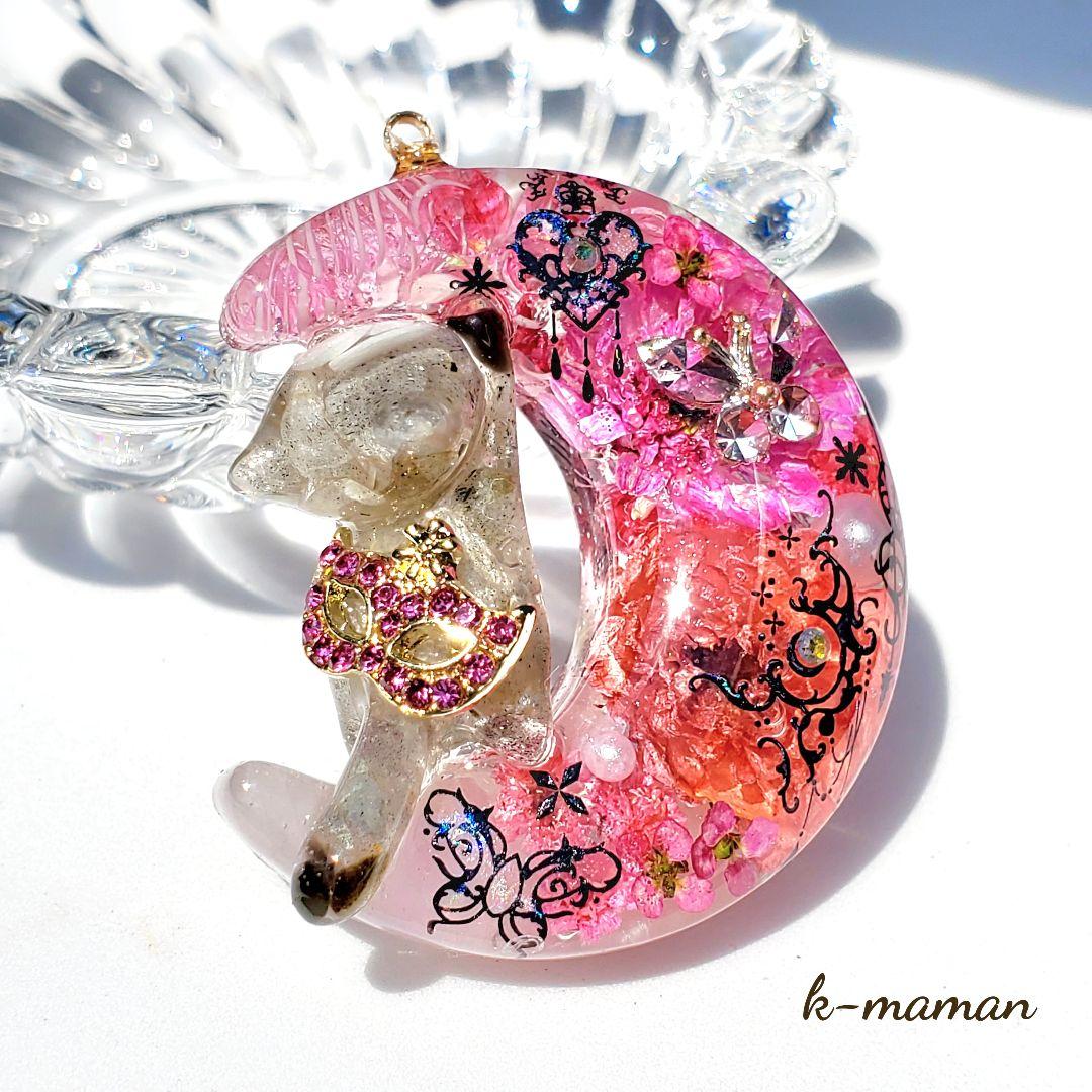 やっちゃん　　佐竹ガラス・天然石のフラワー　オルゴナイト　レジンネックレス