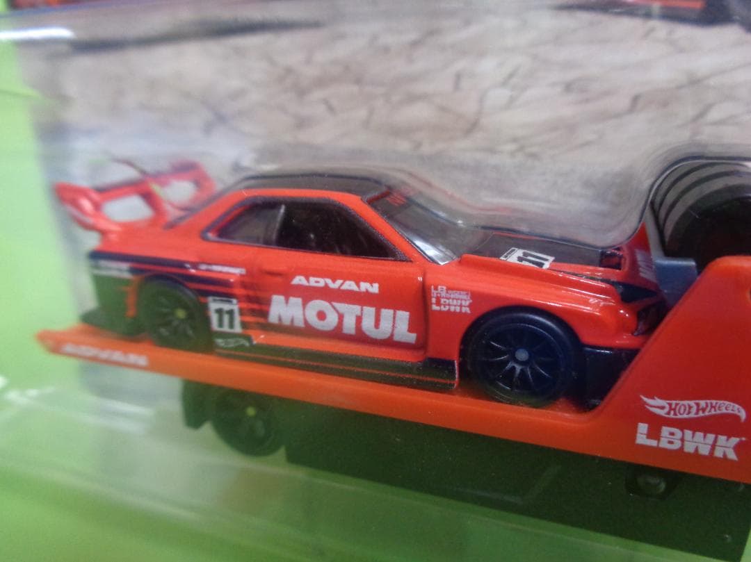 ホットウィール　チームトランスポート　LB-ER34　スーパーシルエット