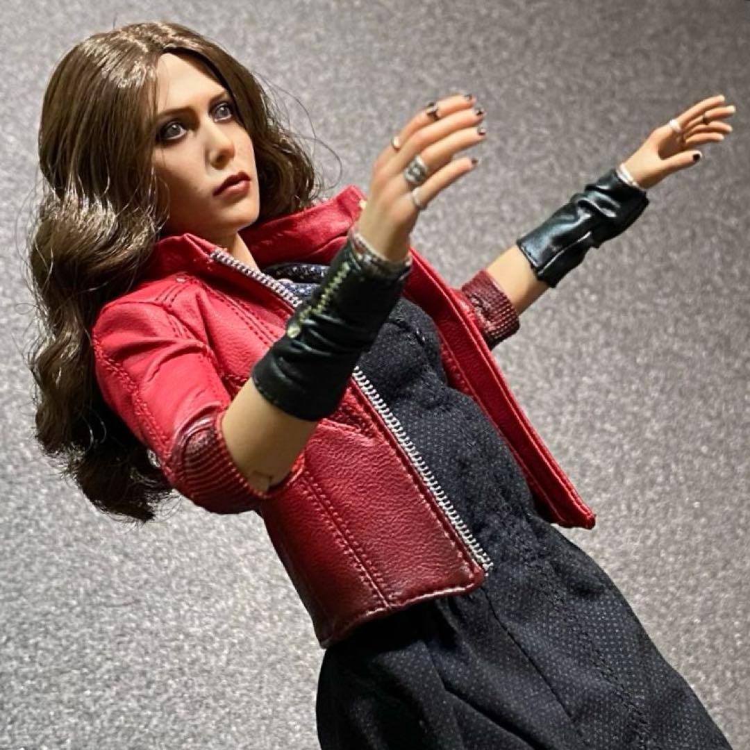 スカーレット・ウィッチ アベンジャーズ ホットトイズ ムービー・マスターピース