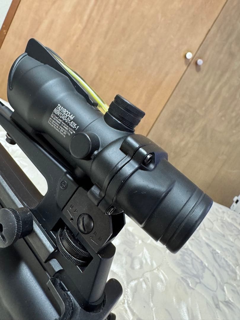 次世代電動ガン ブラック スコープ付き