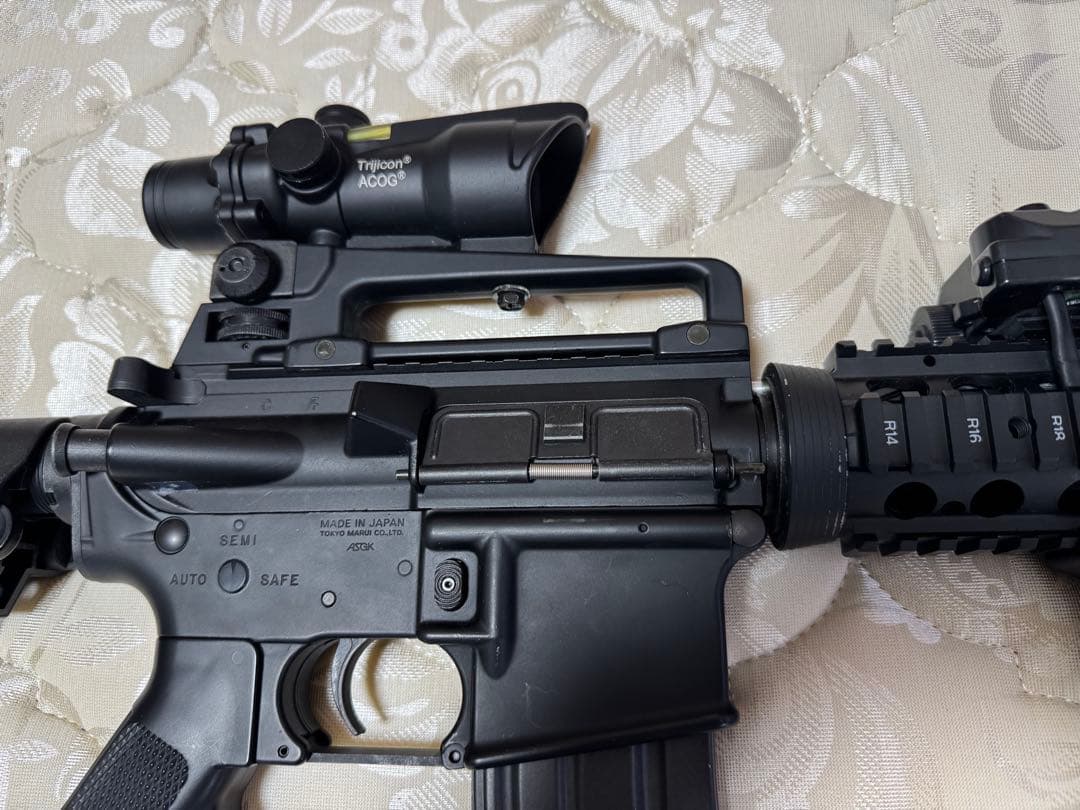 次世代電動ガン ブラック スコープ付き