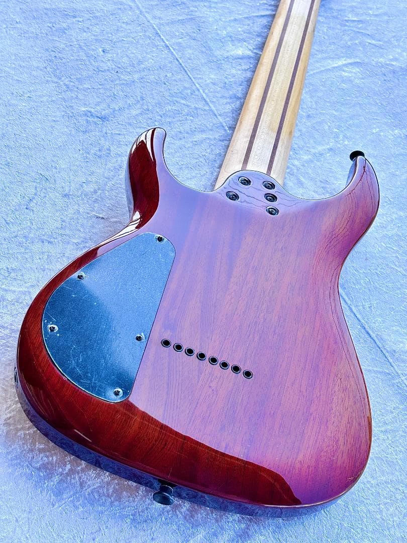 N37 gfc GN8-200 Gloss TSB QM エレキギター