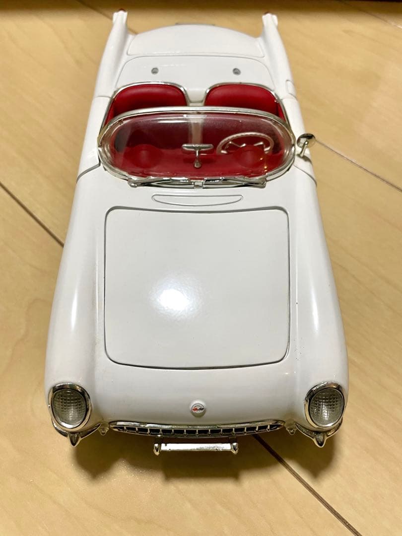 シボレーコルベット 1953POLO WHITE １／18