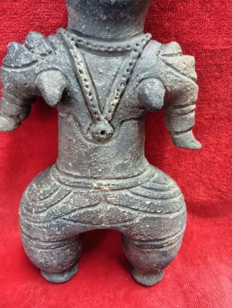 安⚫遮光器土偶　青森県出土(7-71)