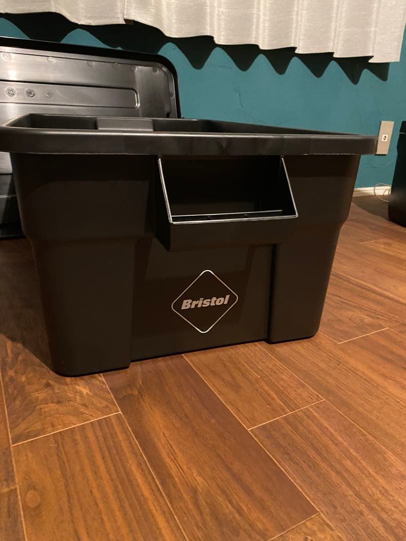 【ひろし】【未使用品】FCRB×THORコンテナ・ボードセット