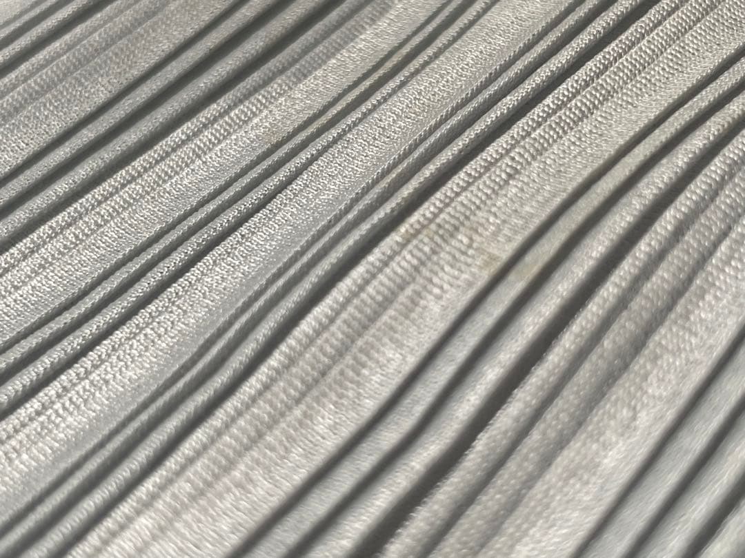 【美品】ISSEY MIYAKE イッセイミヤケ ネックウォーマー グレー