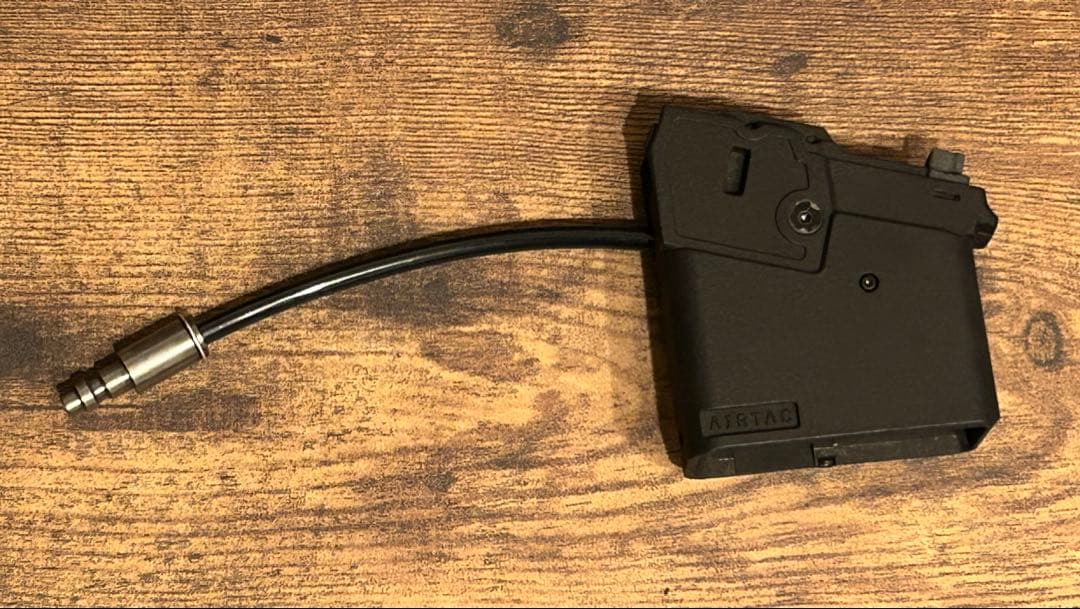 AIRTAC UK 東京マルイ SAIGA用外部ソースアダプター