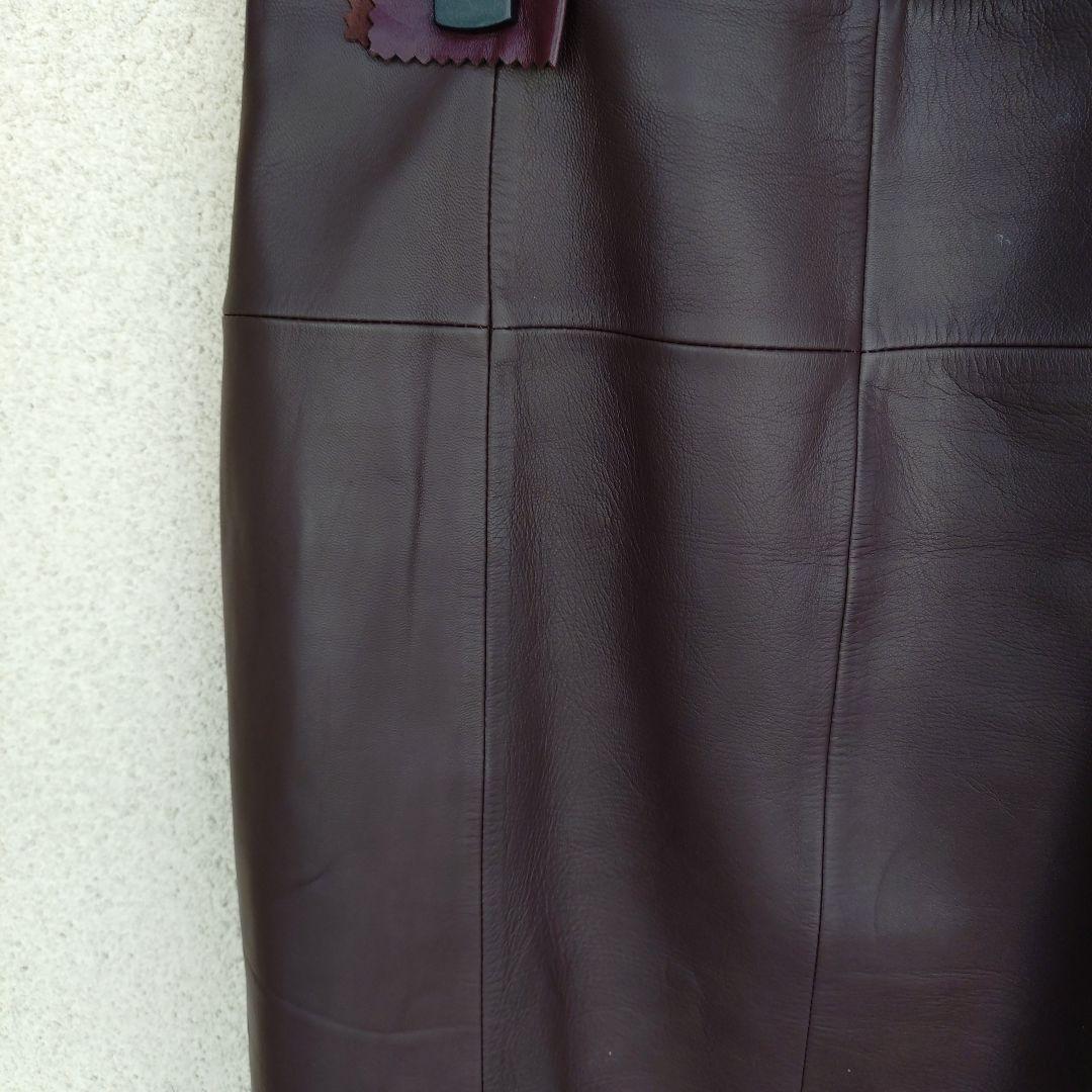 LOEWE ダークブラウン レザー 8枚はぎスカート ひざ丈