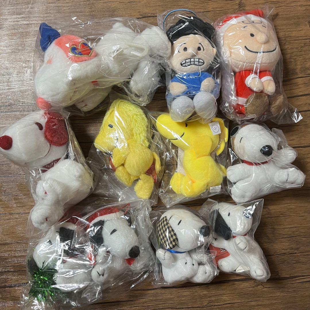 スヌーピー　ぬいぐるみマスコットなど沢山詰め合わせセット（67点）