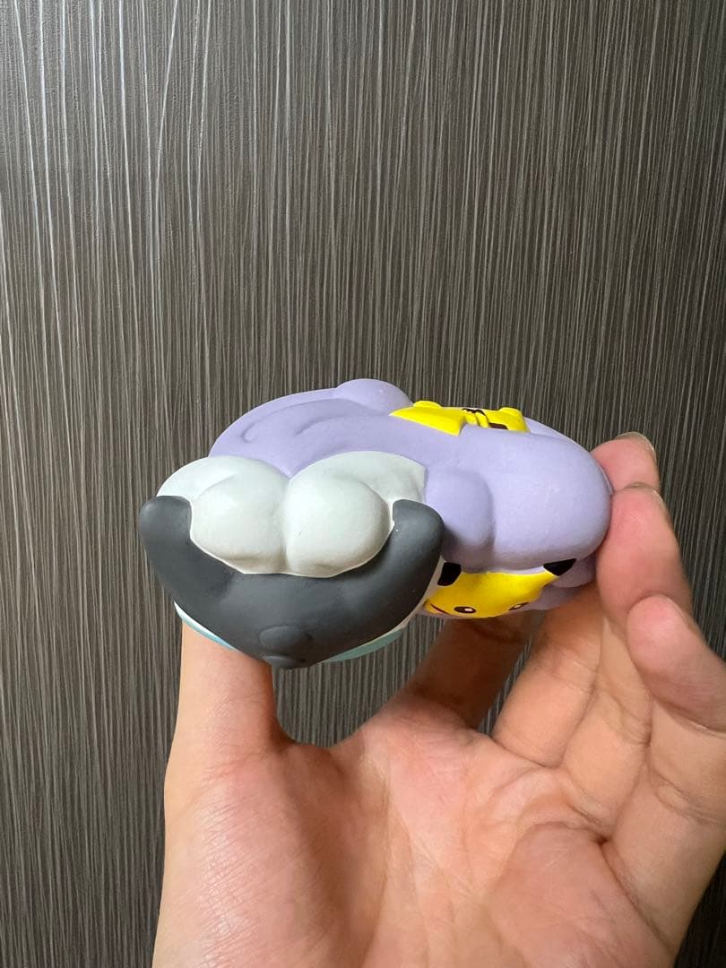 ポケモンセンターオリジナル 陶飾り ピカチュウとライコウ ポケモンセンター