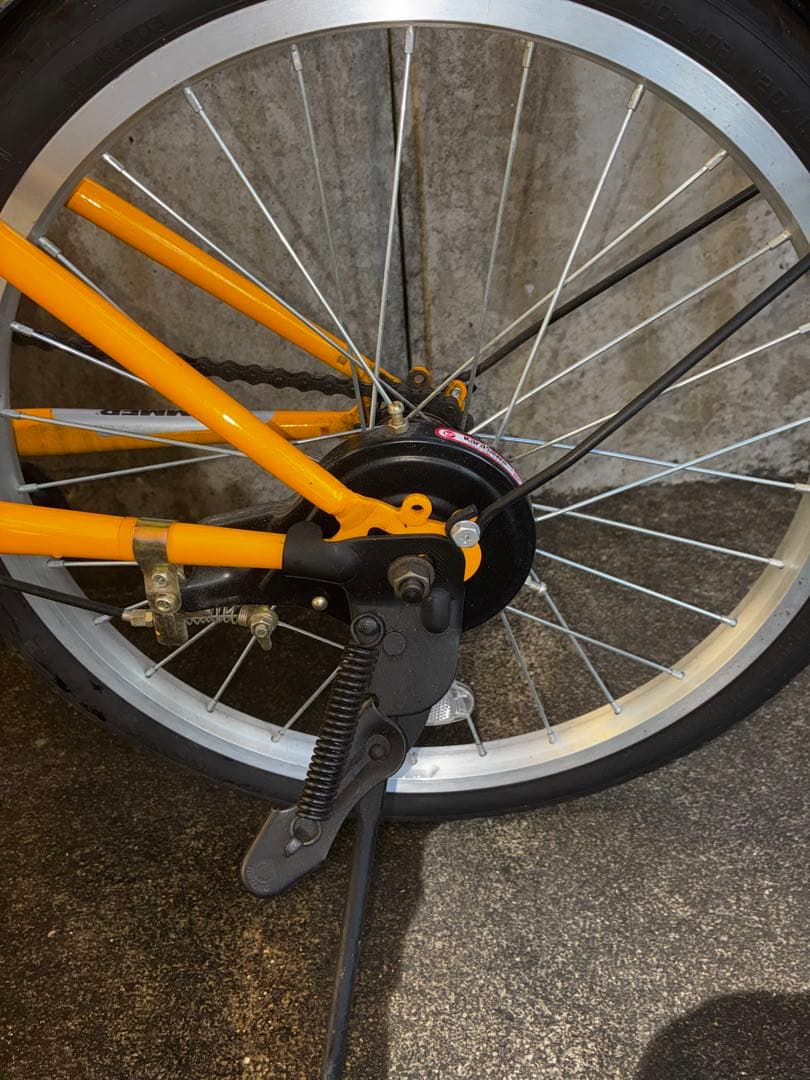 HUMMER 折りたたみ自転車 イエロー ノーパンクタイヤ