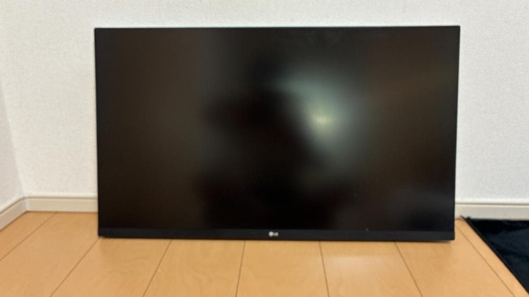美品 LG Electronics 32UN550-W モニター 4K VA