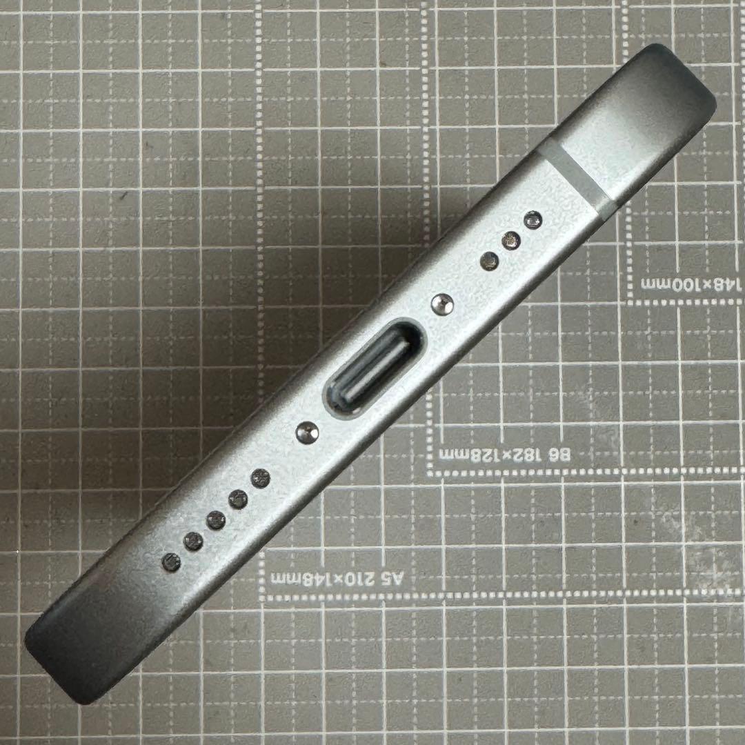 iPhone15 128GB ブルー バッテリー100%