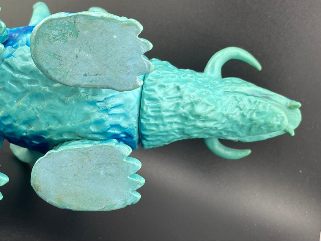 【中古品】当時物　マグネドン　水色成型　ブルマァク　帰ってきたウルトラマン　怪獣