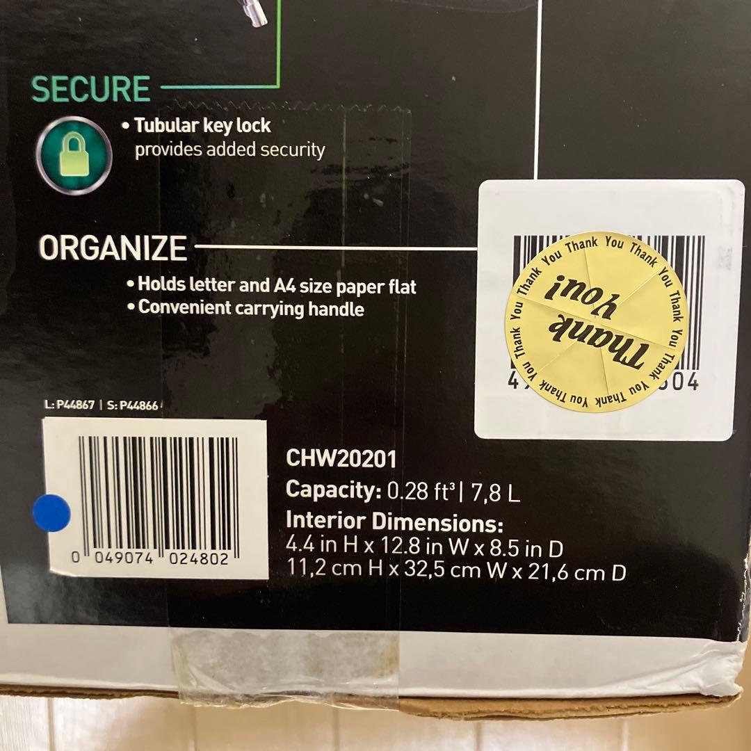 【新品保証付】セントリー日本 CHW20201 ポータブル金庫 耐火 耐水 鍵式