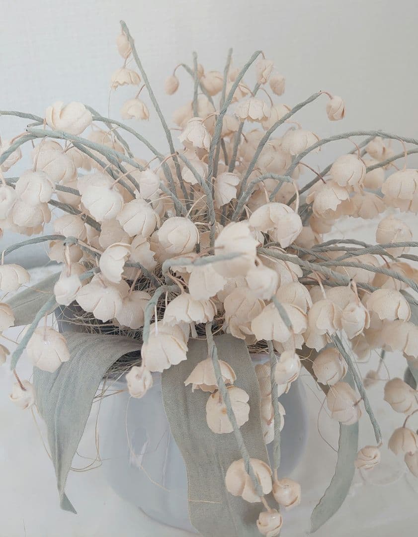 すずらんの布花　オブジェ