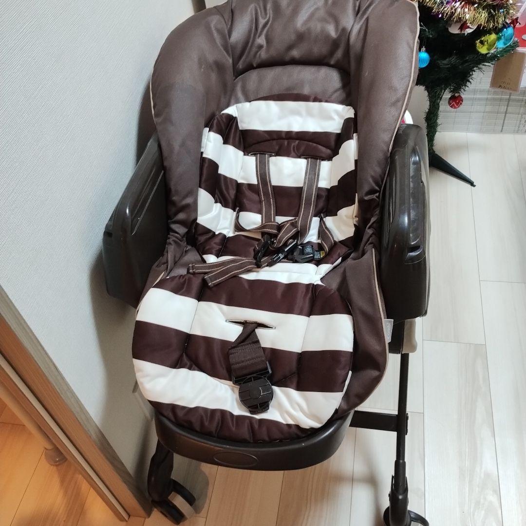 Combi ネムリラ電動 AUTO SWING ブラウン/ストライプ