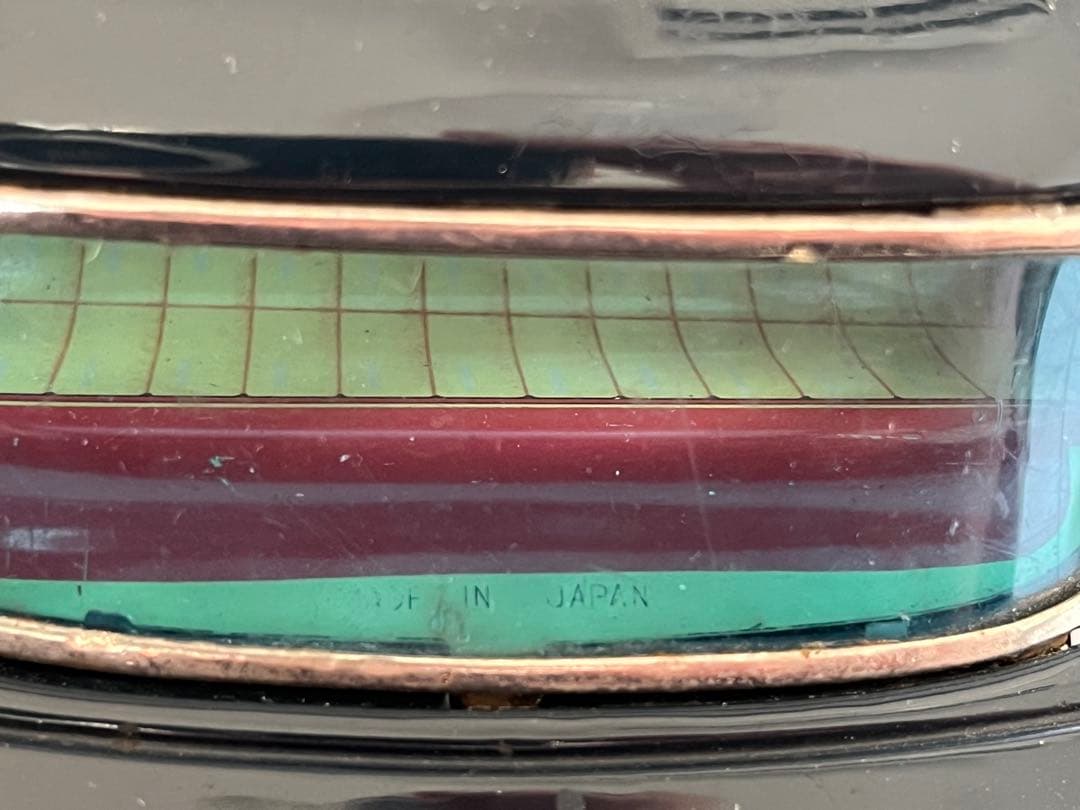 ブリキのニッサン セドリック