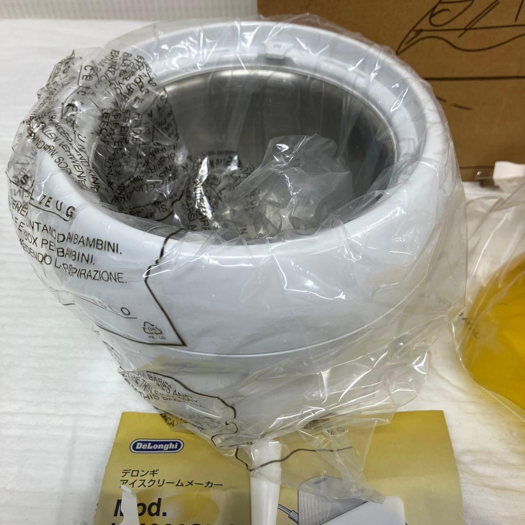 【未使用品】DeLonghi デロンギ アイスクリームメーカーIC4000SHQ