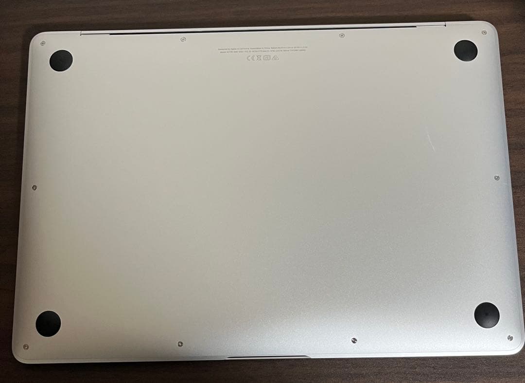 MacBook Air13インチ　core i3