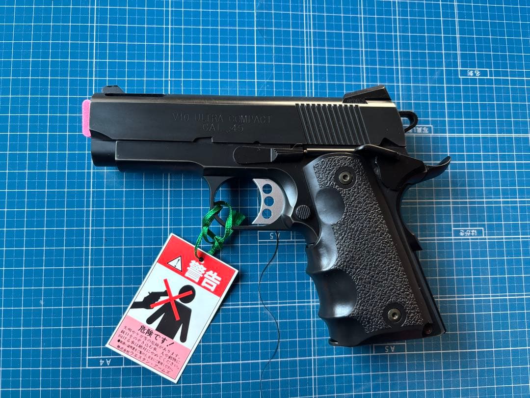 ウエスタンアームズWA V10ウルトラコンパクト　リアルスチールver