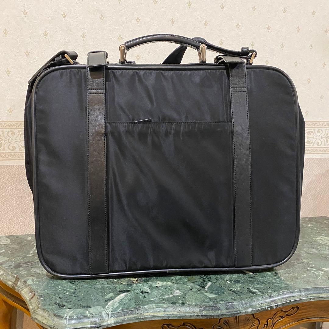 PRADA ビジネスバッグ 三角ロゴ ナイロン×サフィアーノレザー