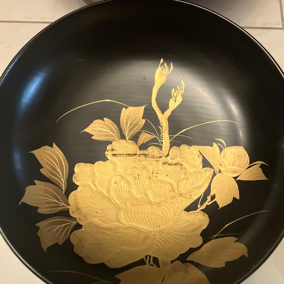 ユリコ様アンティーク明治　金彩の蝶々や牡丹の花が美し過ぎる木製輪島漆塗りお椀2客