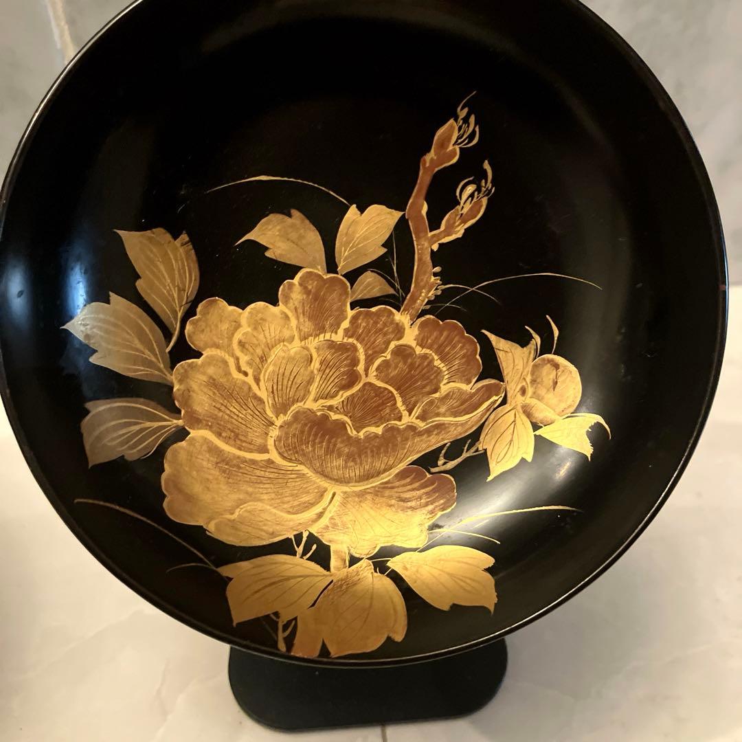 ユリコ様アンティーク明治　金彩の蝶々や牡丹の花が美し過ぎる木製輪島漆塗りお椀2客