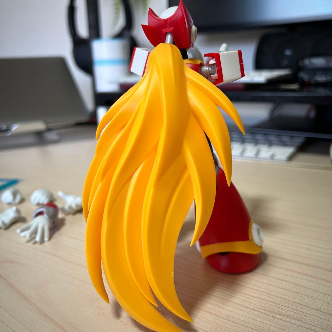 【組立済】コトブキヤ ロックマンX ゼロ プラモデル フィギュア　壽屋