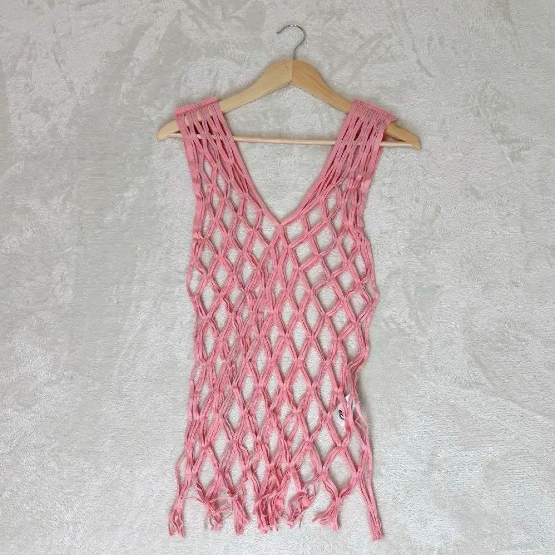 美品✨ISSEY MIYAKE ストレッチネット ノースリーブ　ベスト　ピンク
