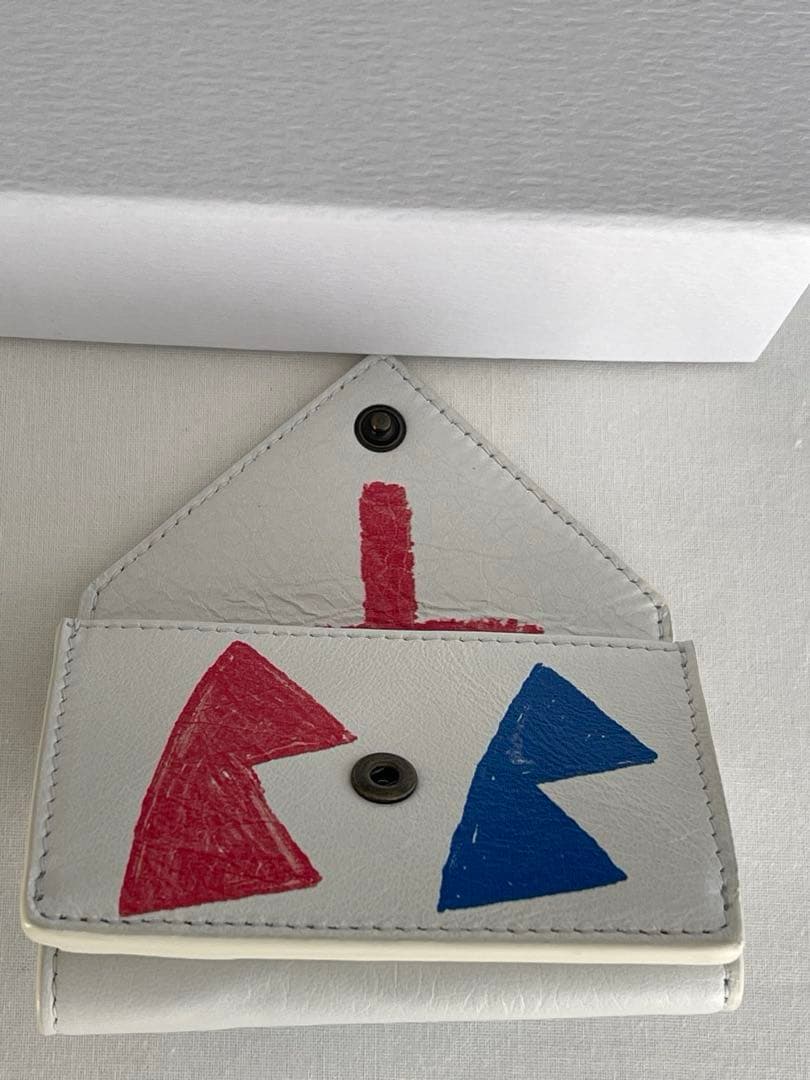 バレンシアガBALENCIAGAペーパーミニウォレット　グラフィティ三つ折り財布