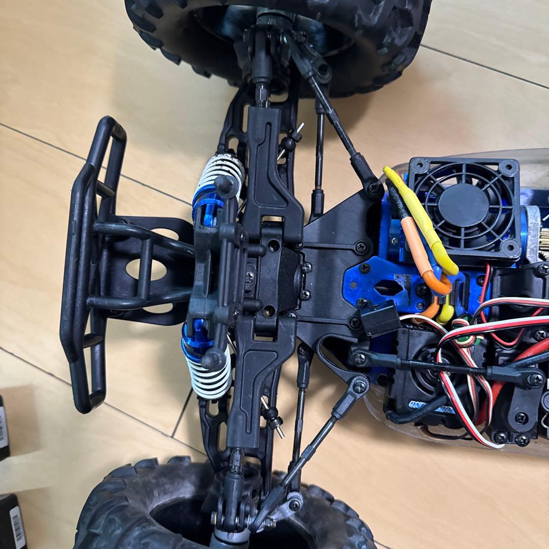 SSDRACING リモコンカー、ブルー 1/8