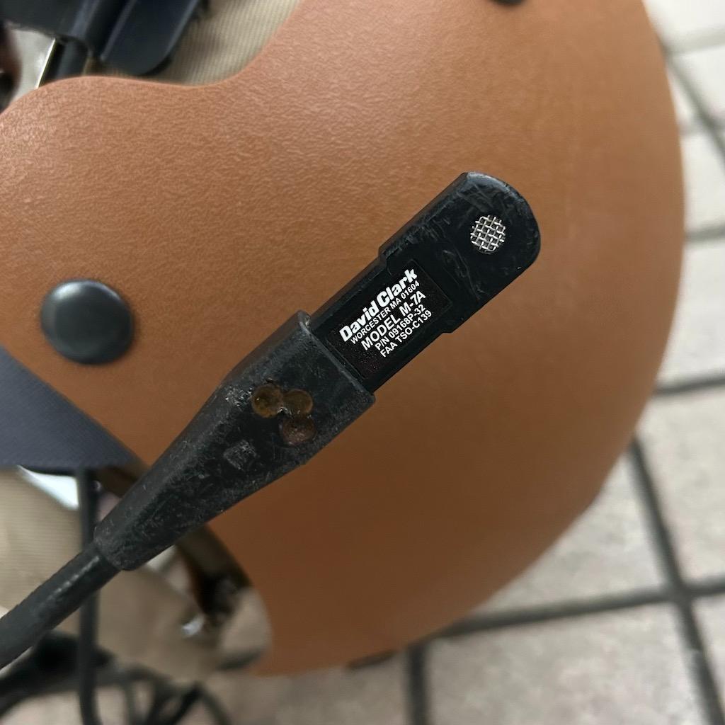 米軍　デッキクルーヘルメット　FLIGHT DECK　ブラウン　ミリタリー .2