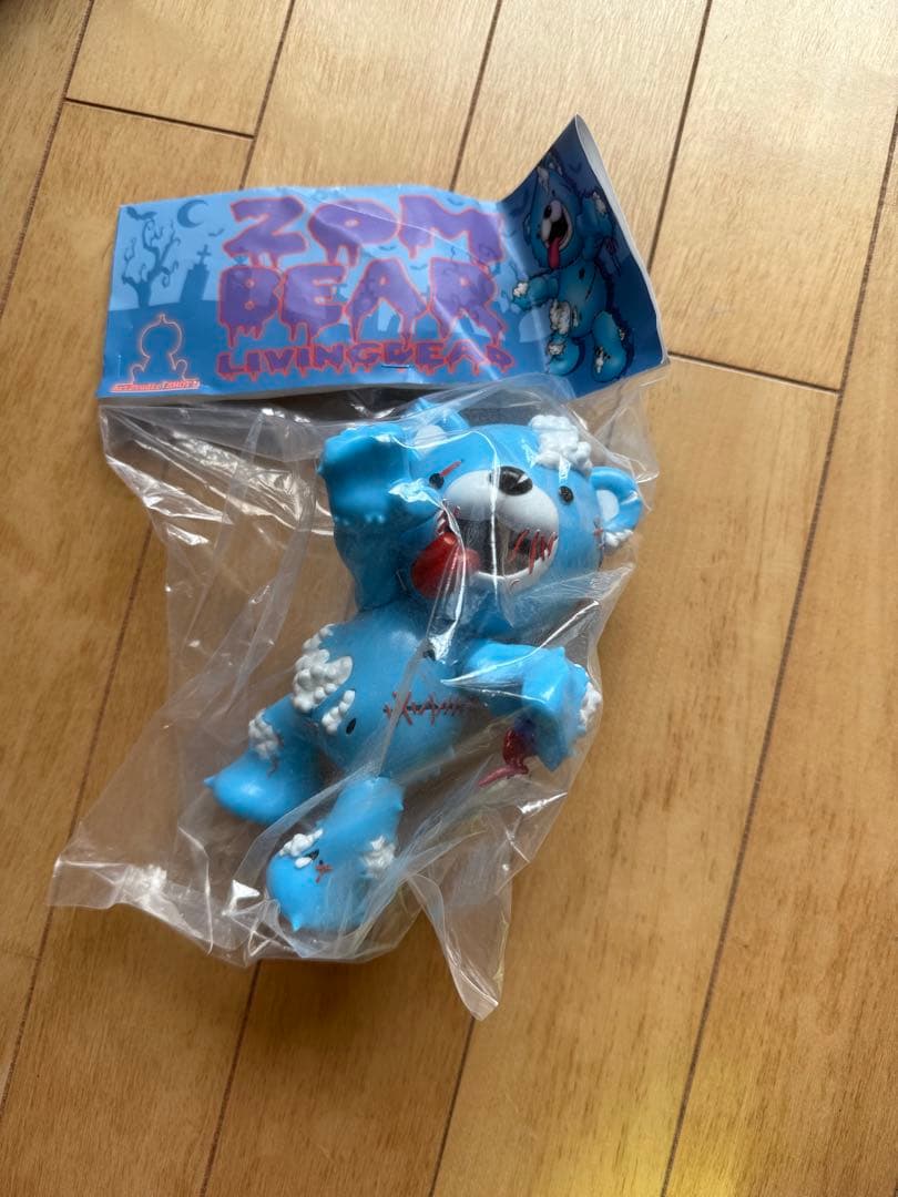 ZOMBIE BEAR 青 未開封