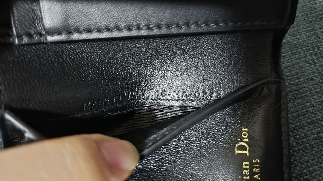 クリスチャンディオール 30モンテーニュ ロータス 三つ折財布