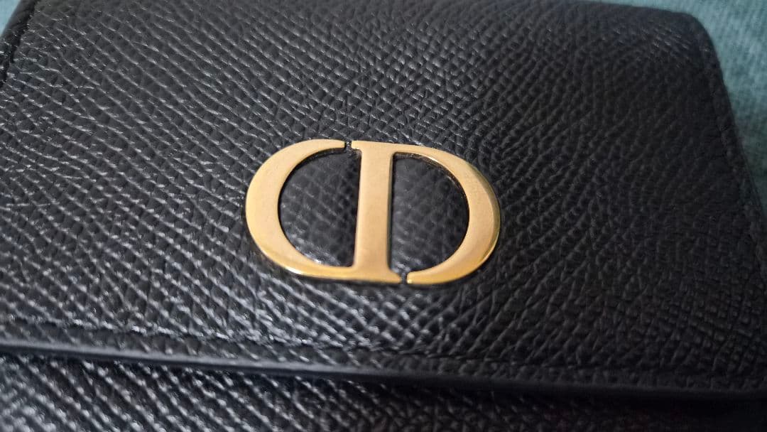 クリスチャンディオール 30モンテーニュ ロータス 三つ折財布