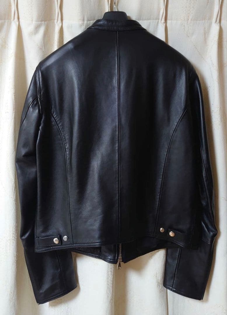 エンメティ アッカ H 黒 50 ラム レザー ジャケット 干場 EMMETI